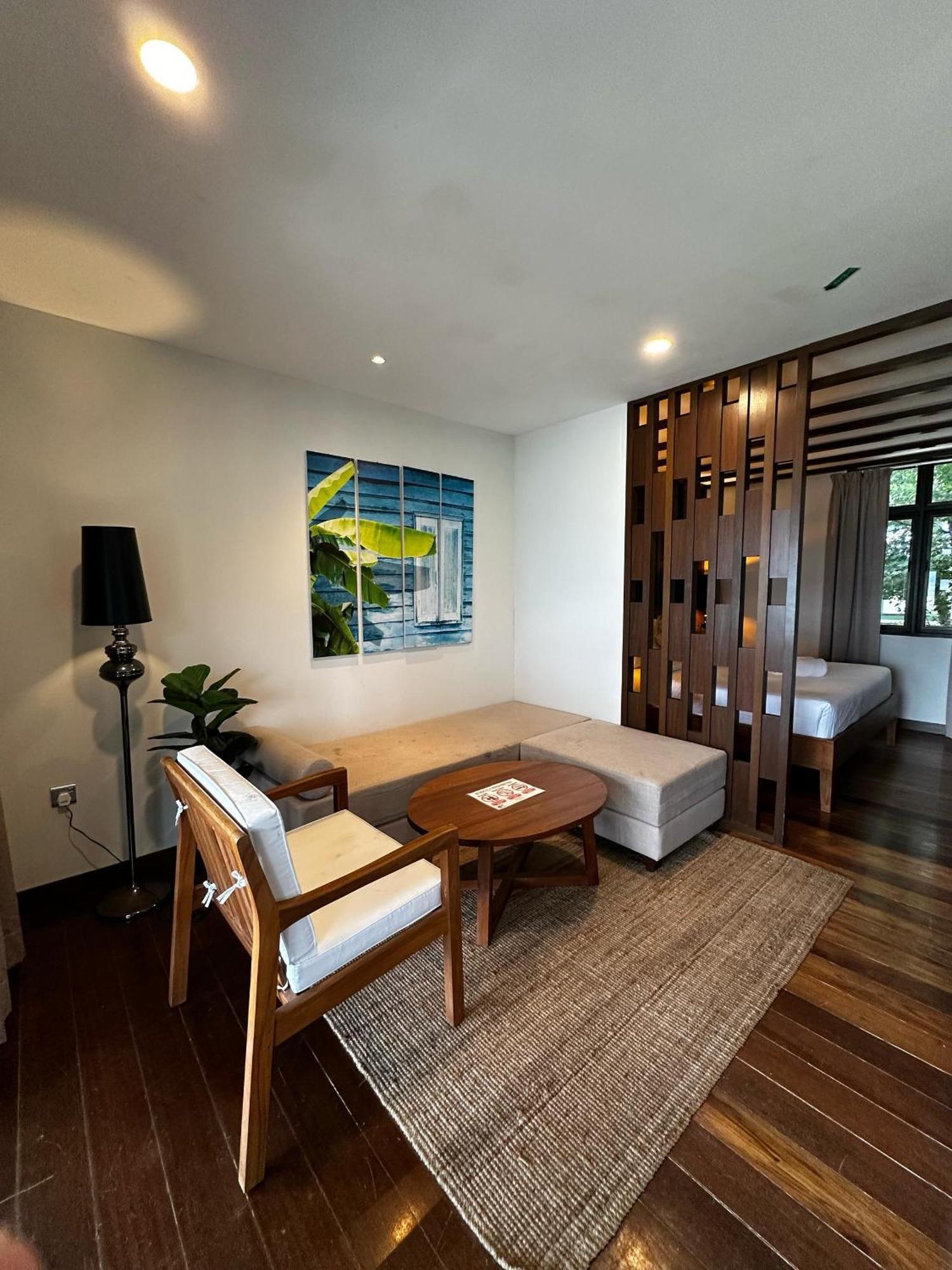 Beach Resort - Arwana Perhentian Besar Kampung Kuala Besut Exterior photo